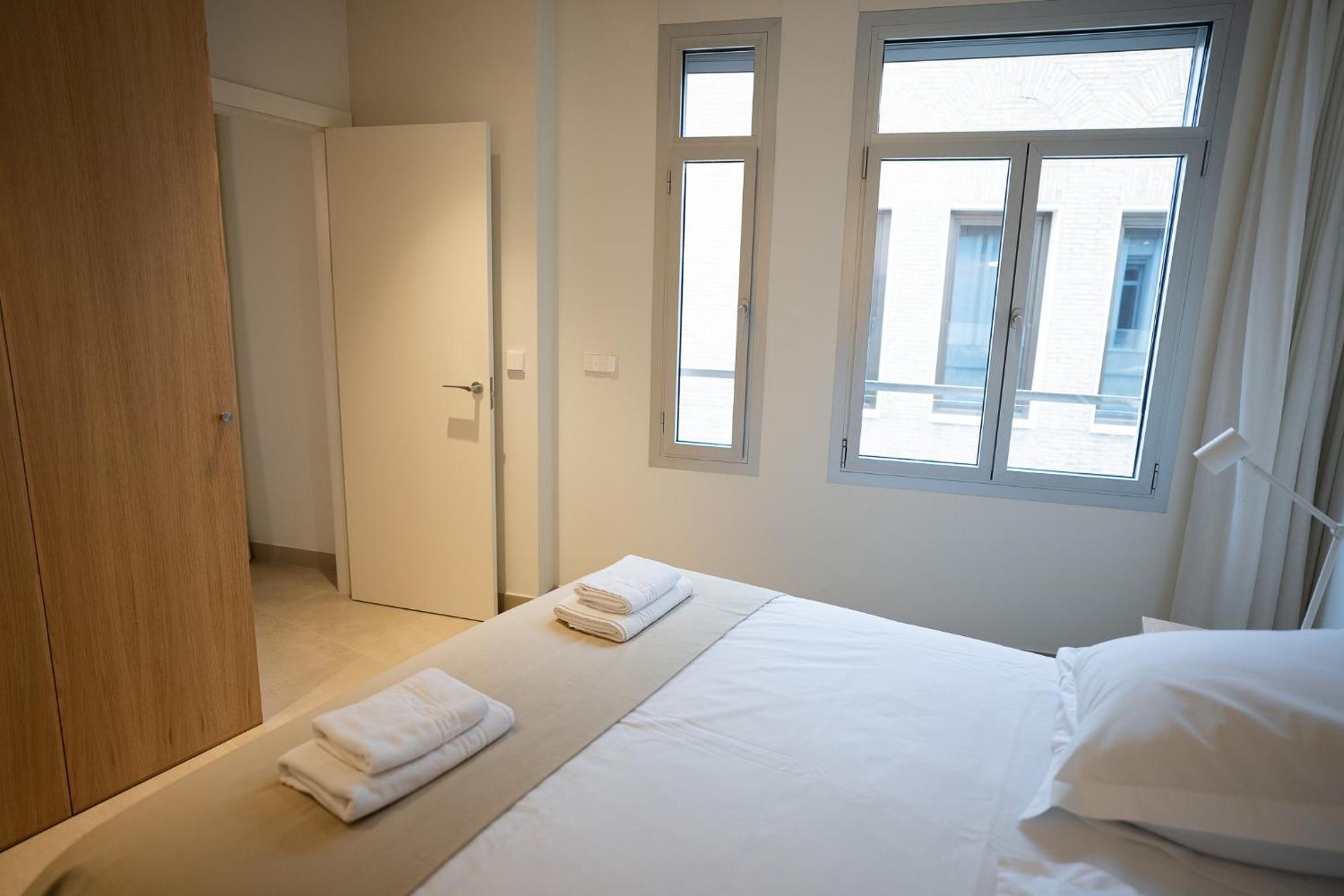 Casas De Sevilla - Apartamentos Magdalena Plaza Habitats מראה חיצוני תמונה
